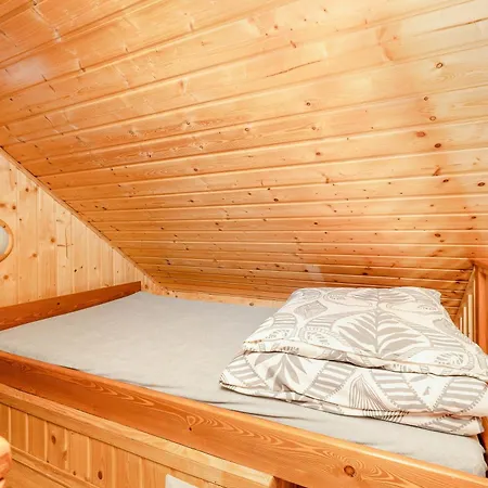 Orka Nr 12 Holiday home